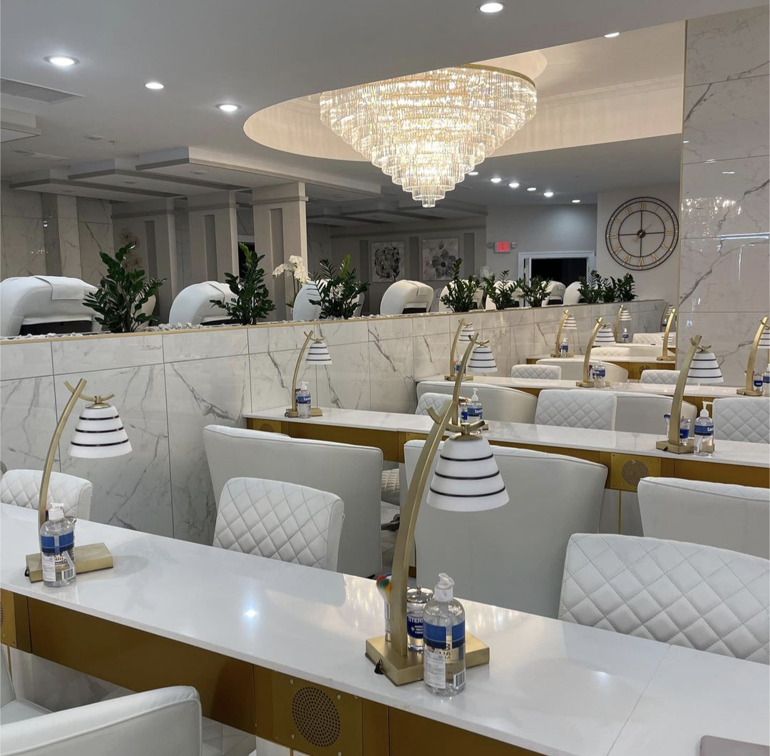 Blanche Nail and Spa Manicure Stations